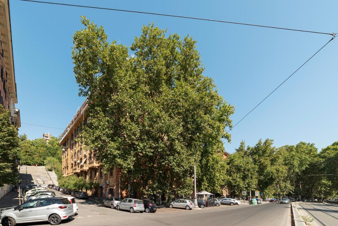 Appartement Piazza Nievo A Trastevere! Con Balcone Rome