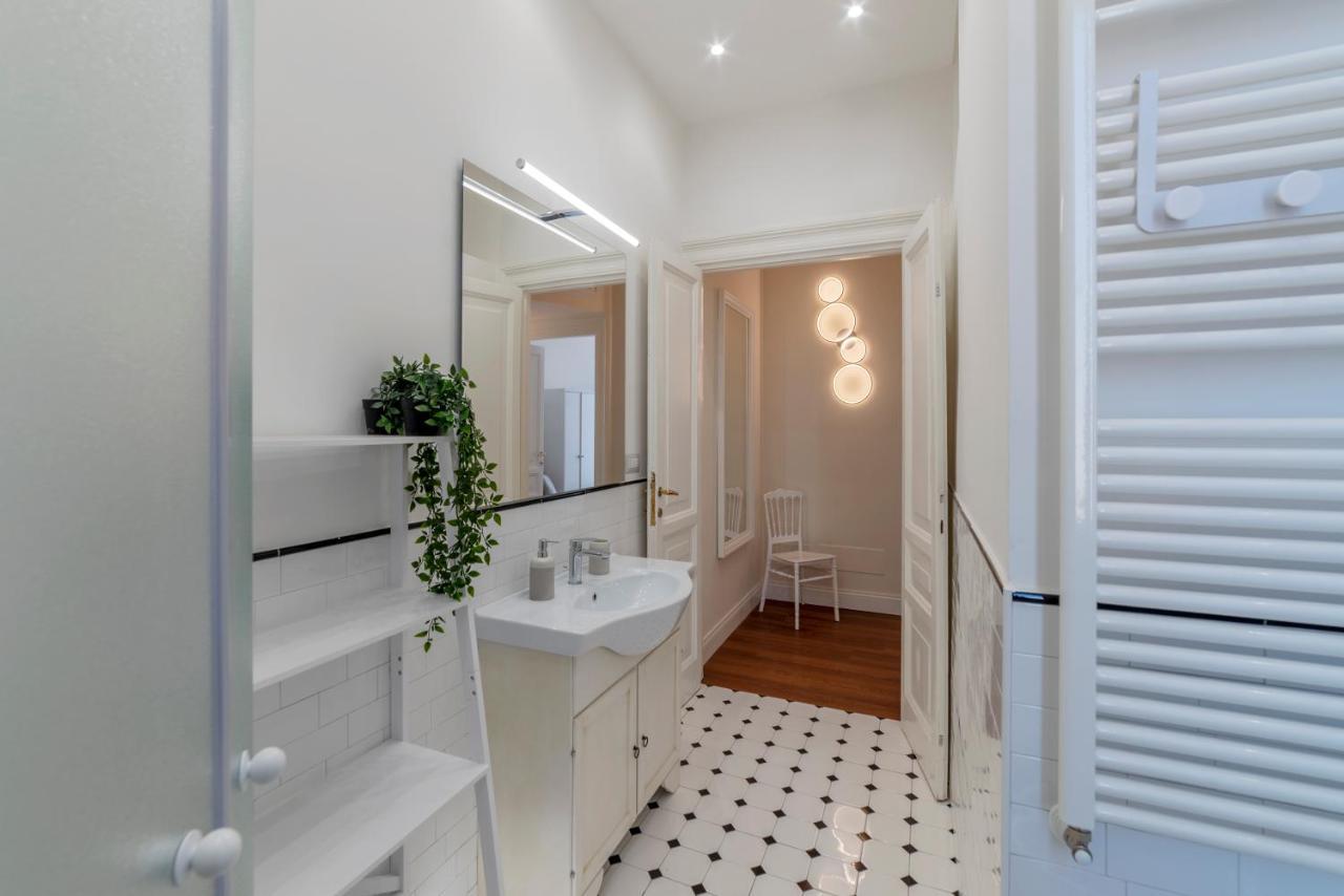 Piazza Nievo A Trastevere! Con Balcone Appartement *